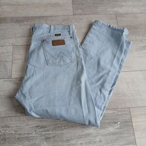 Wrangler Jeans Mens 38x30 Light Blue Denim Pants Cotton Casual Classic